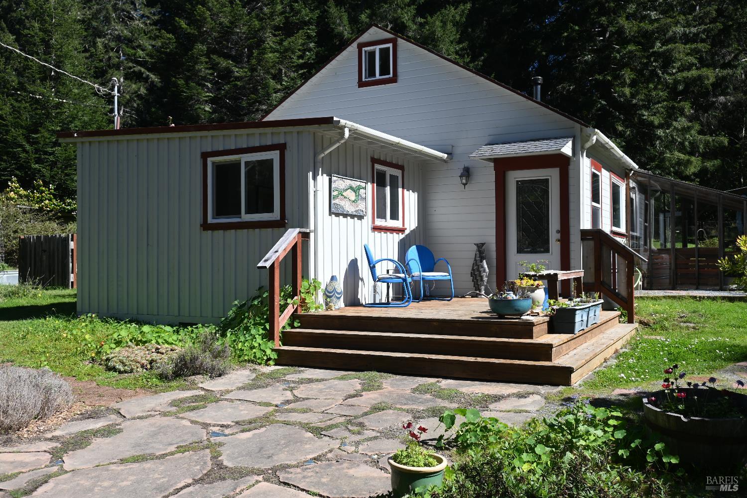 Detail Gallery Image 52 of 55 For 10901 Gurley Ln, Mendocino,  CA 95460 - 2 Beds | 1/1 Baths