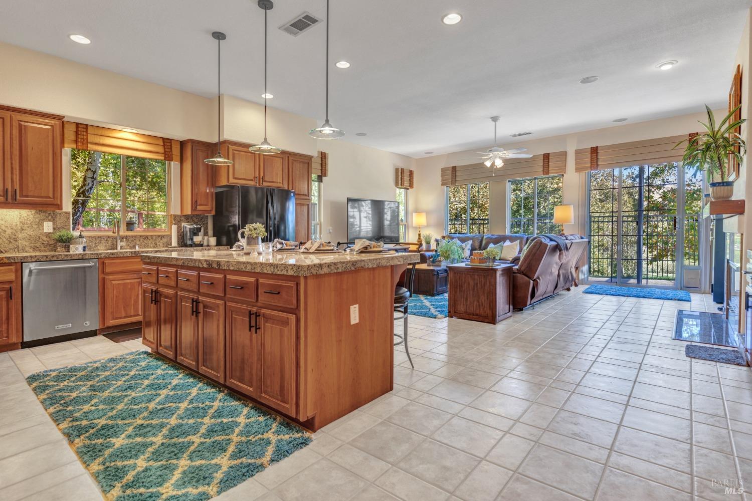 Detail Gallery Image 30 of 78 For 2722 Washburn Ct, Vallejo,  CA 94591 - 4 Beds | 3 Baths