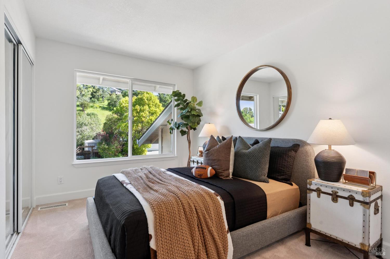 Detail Gallery Image 26 of 48 For 34 Plata Ct, Novato,  CA 94947 - 4 Beds | 2 Baths