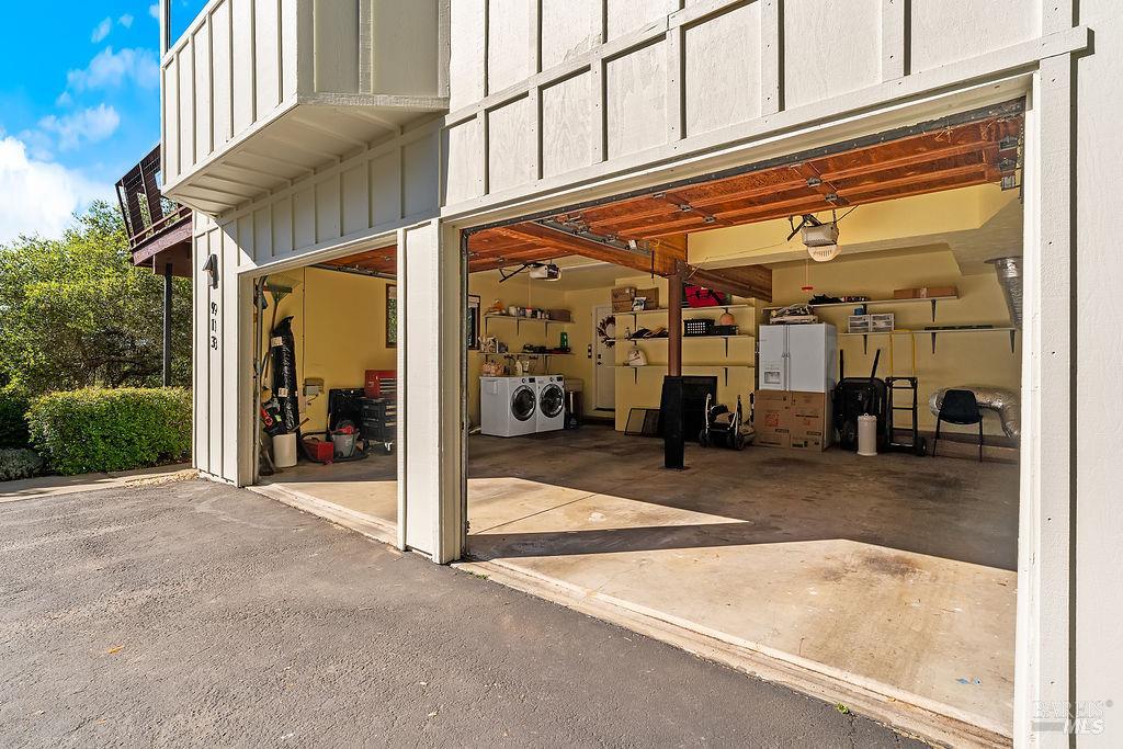 Detail Gallery Image 53 of 58 For 913 Valley View Dr, Healdsburg,  CA 95448 - 3 Beds | 3 Baths