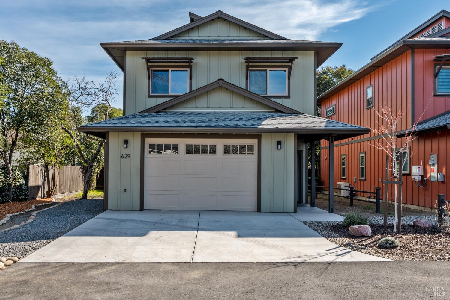 Front Image Thumbnail for BA326012117