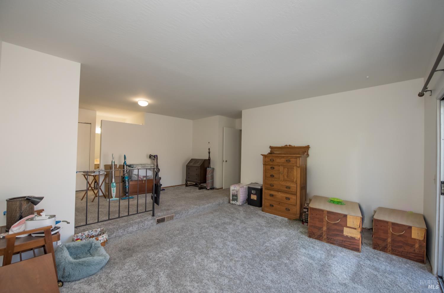 Detail Gallery Image 16 of 32 For 1642 Lauren Dr, Petaluma,  CA 94954 - 4 Beds | 2 Baths
