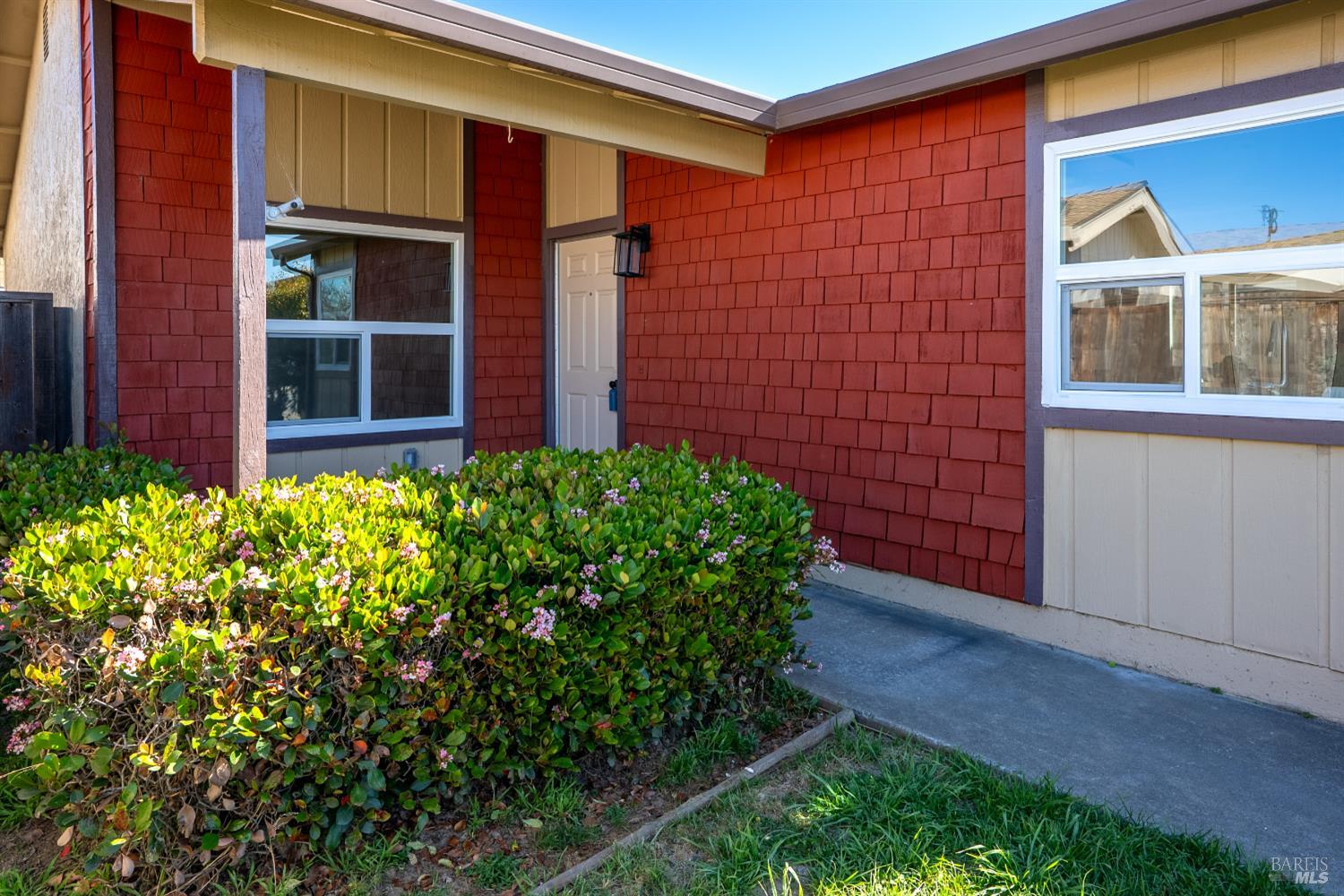 Detail Gallery Image 5 of 39 For 482 Vivienne Dr, Watsonville,  CA 95076 - 2 Beds | 2 Baths