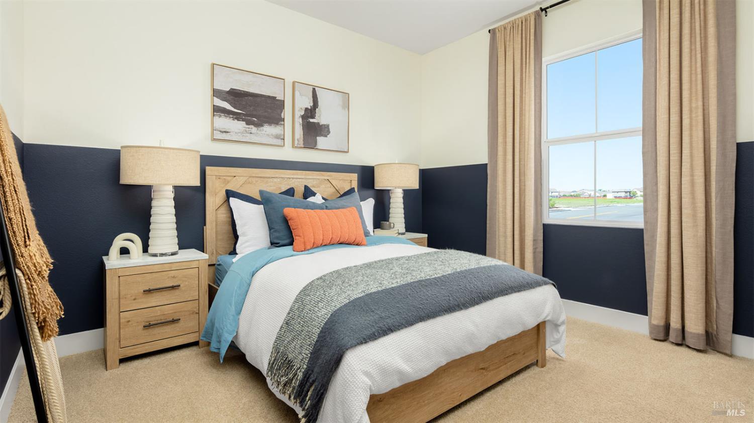 Detail Gallery Image 4 of 13 For 2430 Serene Ln, Santa Rosa,  CA 95403 - 4 Beds | 3 Baths