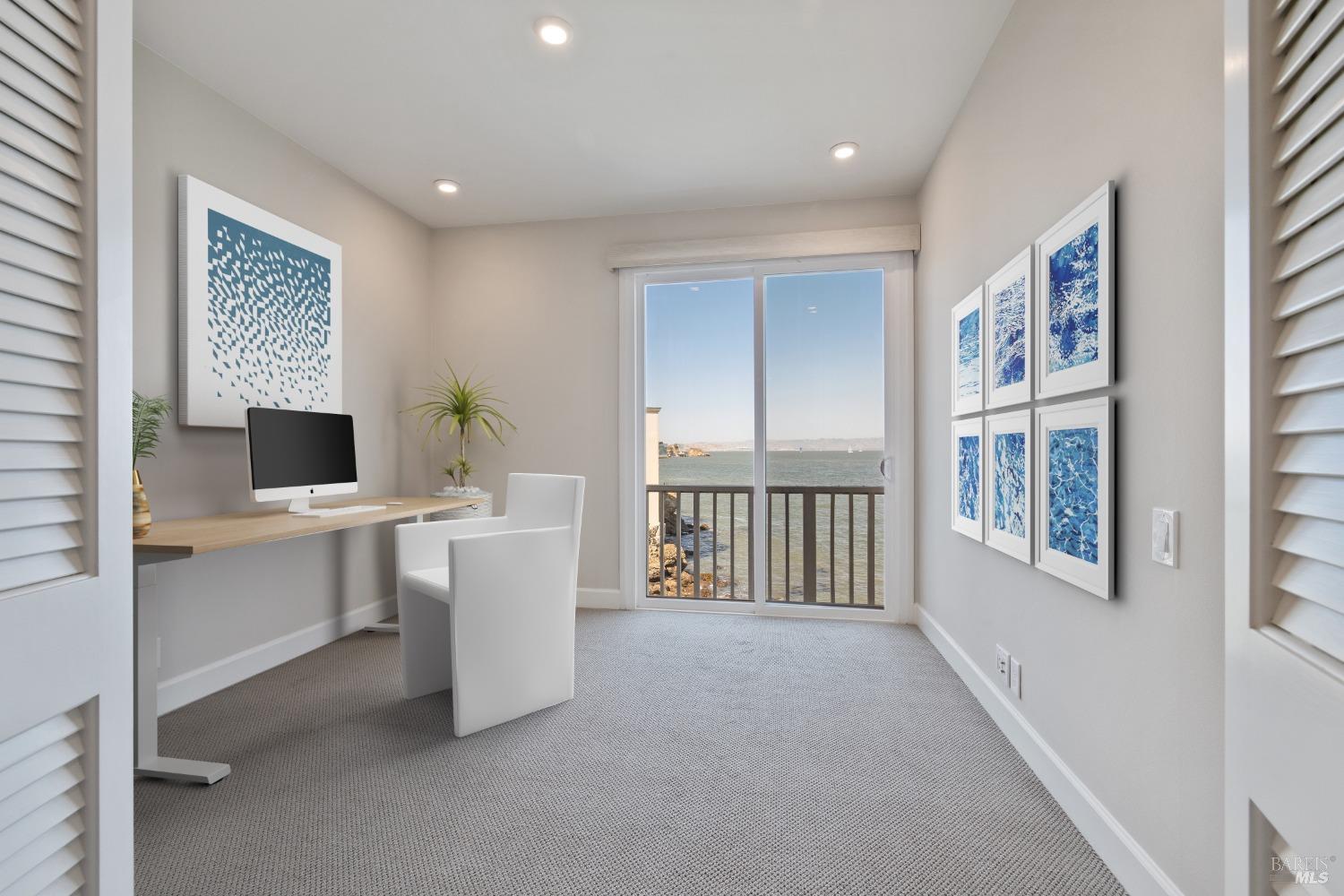 Detail Gallery Image 13 of 56 For 2002 Paradise Dr, Tiburon,  CA 94920 - – Beds | – Baths