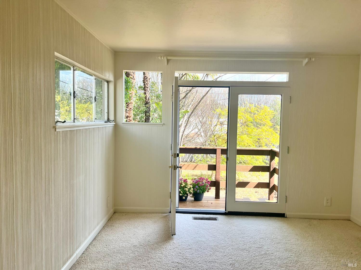 Detail Gallery Image 14 of 18 For 186 Fairmont Ave, Vallejo,  CA 94590 - 2 Beds | 1 Baths