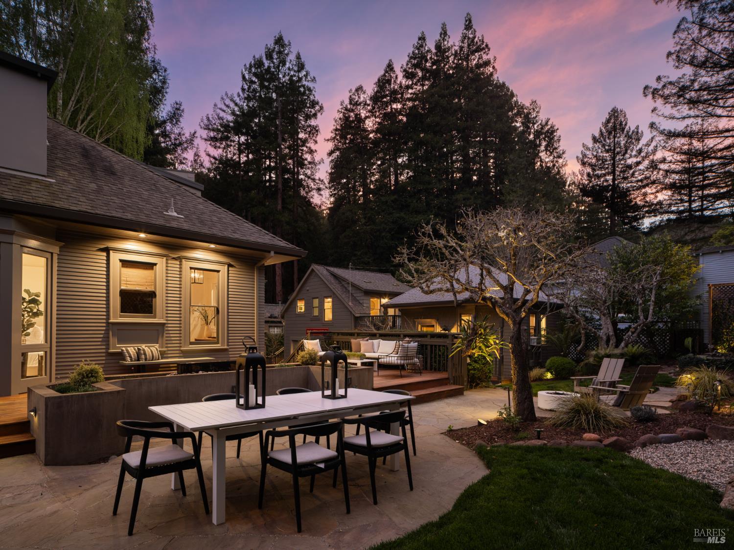 Detail Gallery Image 2 of 41 For 8 Laurel St, Mill Valley,  CA 94941 - 6 Beds | 4/1 Baths