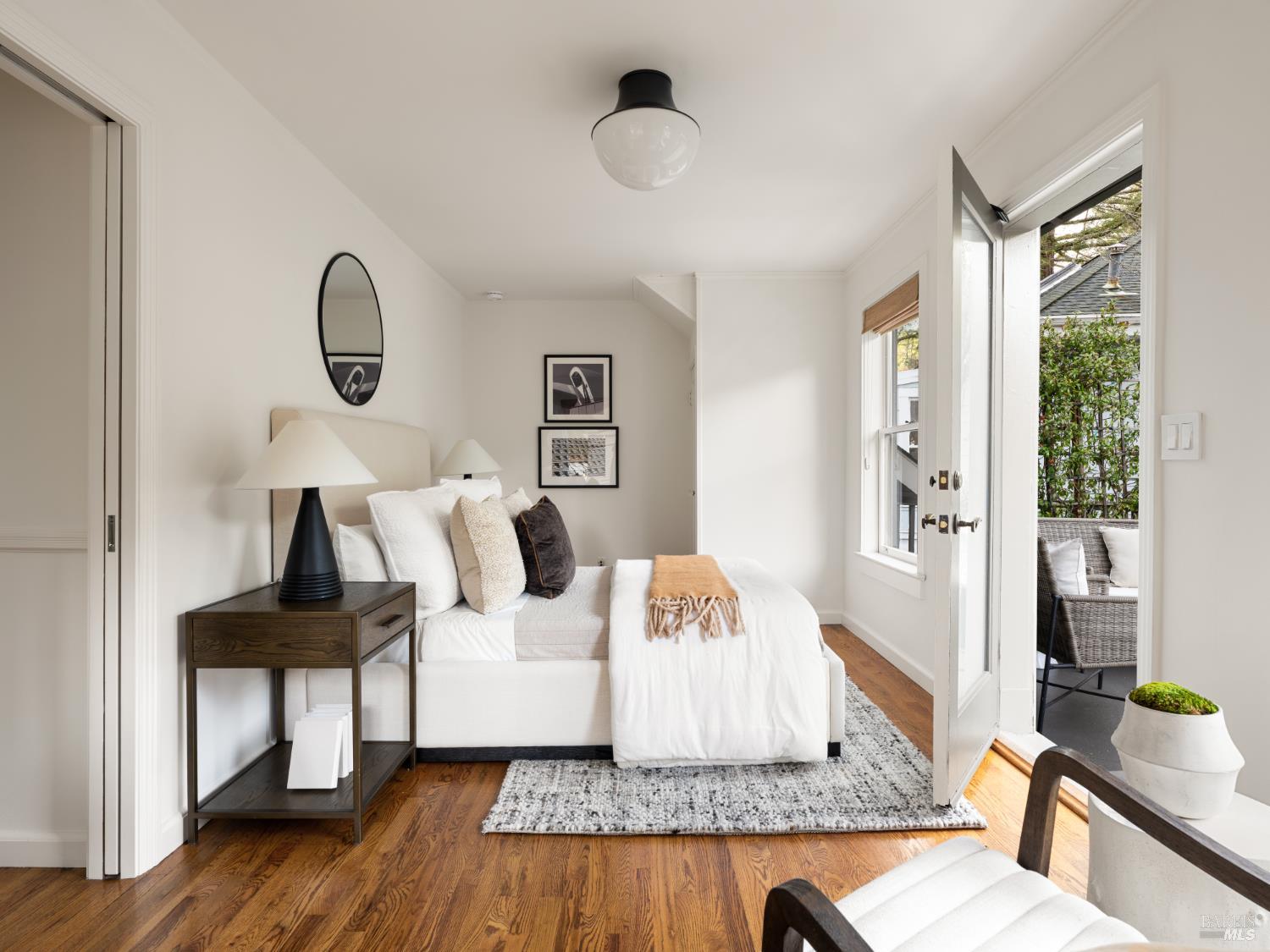 Detail Gallery Image 35 of 41 For 8 Laurel St, Mill Valley,  CA 94941 - 6 Beds | 4/1 Baths