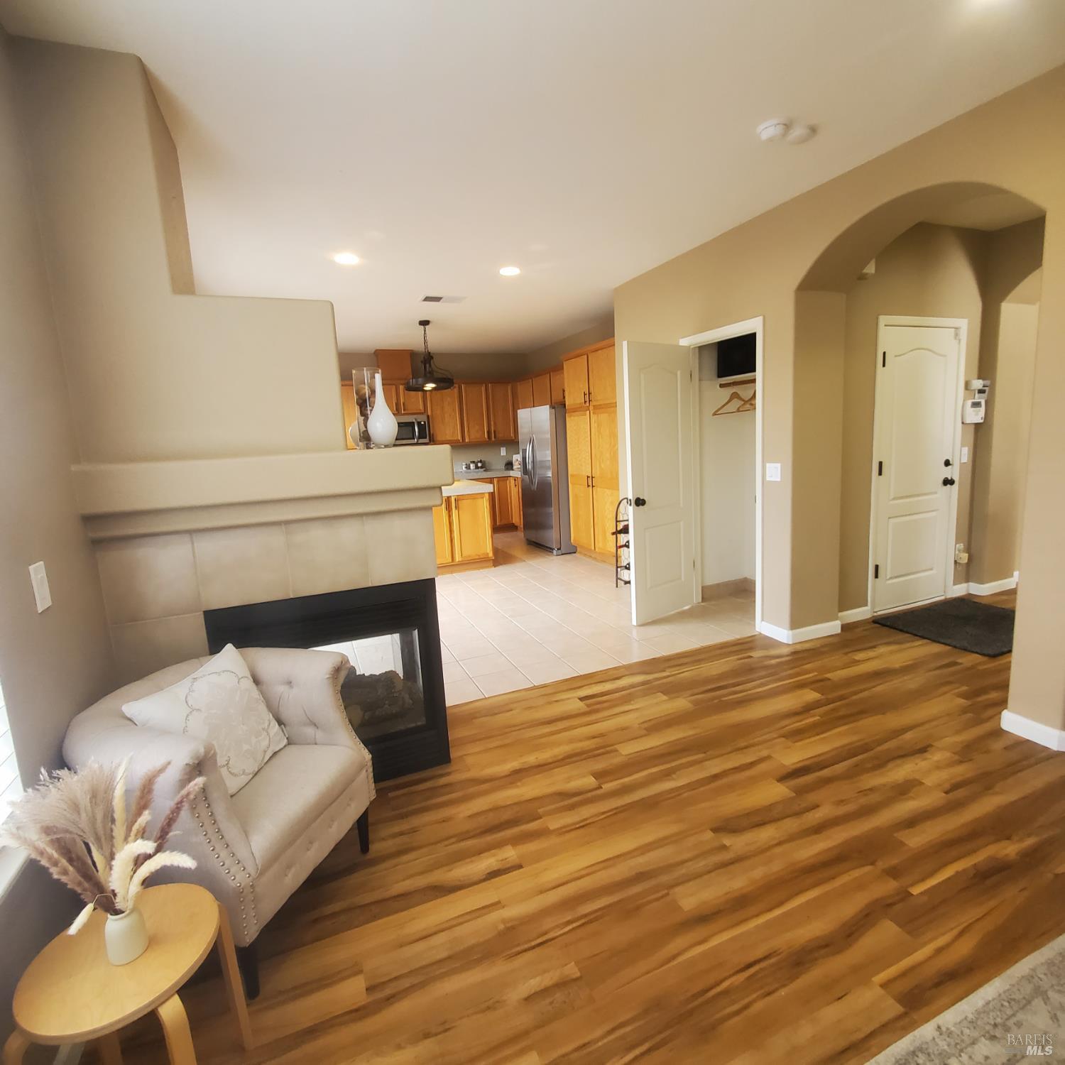 Detail Gallery Image 7 of 39 For 3389 Mojave Ave, Santa Rosa,  CA 95407 - 3 Beds | 2/1 Baths