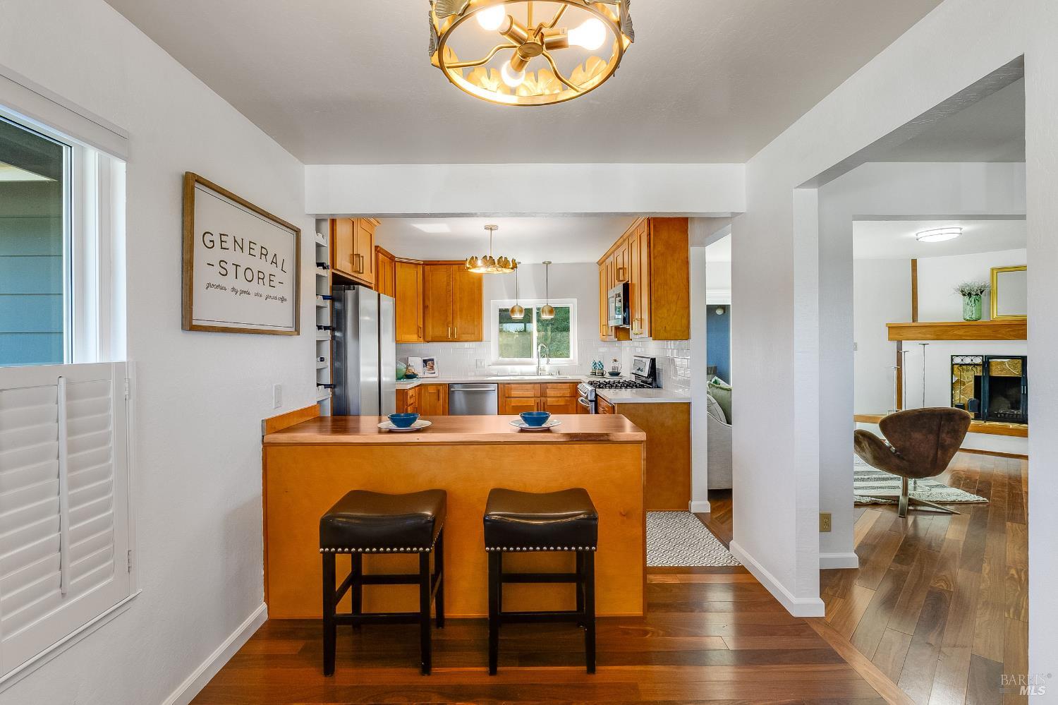 Detail Gallery Image 27 of 61 For 453 Clark Dr, Vallejo,  CA 94591 - 3 Beds | 2/1 Baths