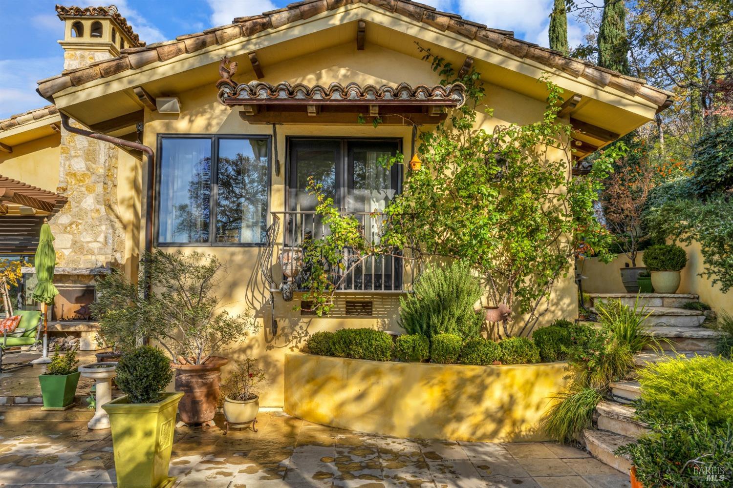 Detail Gallery Image 33 of 84 For 2395 Pickett Rd, Calistoga,  CA 94515 - 3 Beds | 3/2 Baths