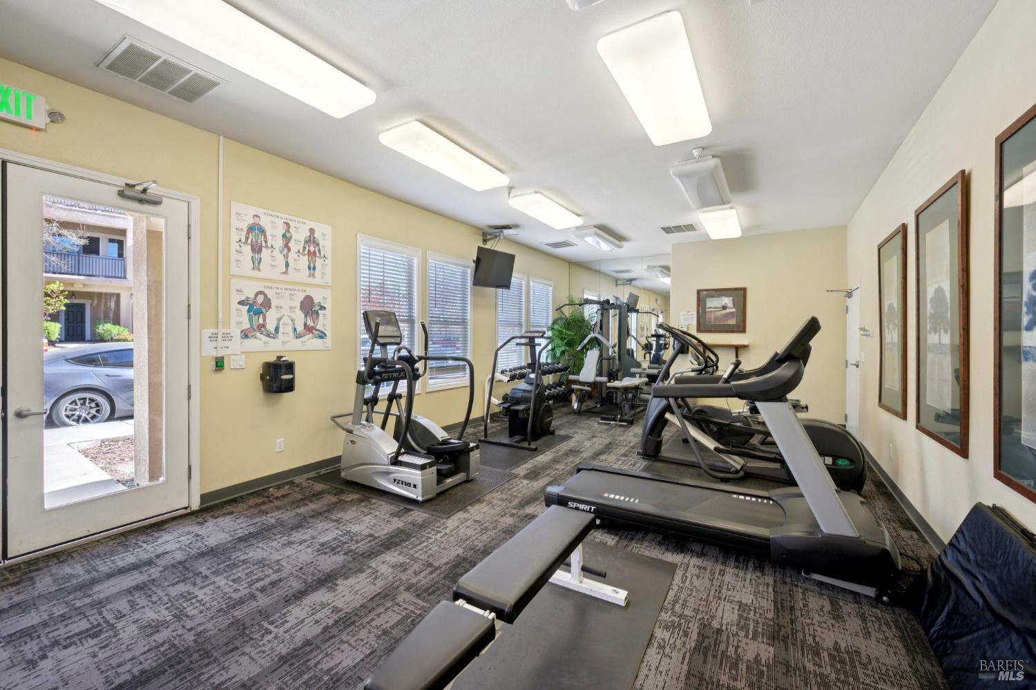 Detail Gallery Image 39 of 43 For 4302 Keegan St, Dublin,  CA 94568 - 3 Beds | 3 Baths