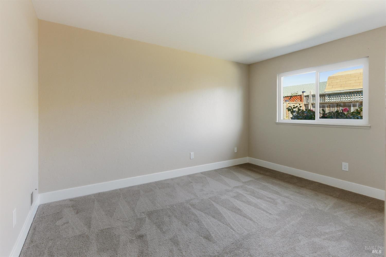 Detail Gallery Image 28 of 39 For 482 Vivienne Dr, Watsonville,  CA 95076 - 2 Beds | 2 Baths