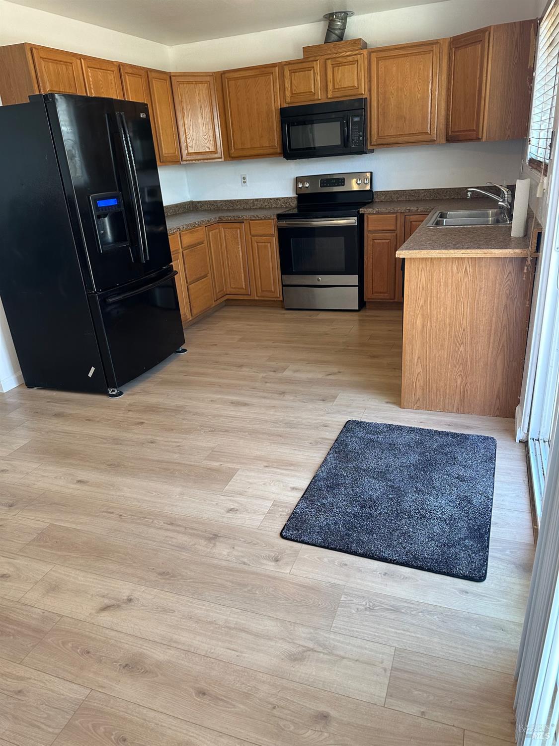 Detail Gallery Image 17 of 30 For 1001 Jack London Dr, Vallejo,  CA 94589 - 3 Beds | 1 Baths