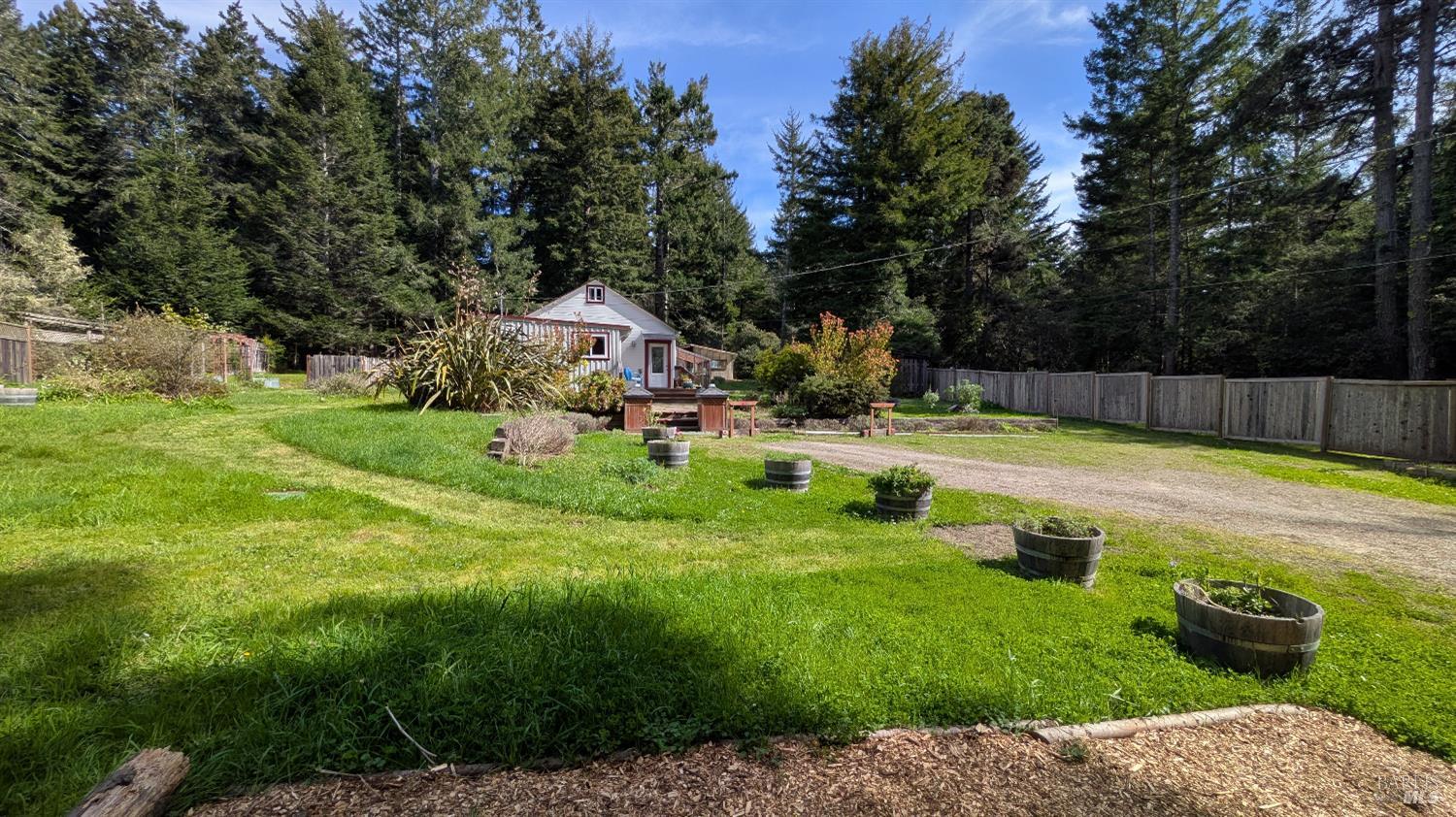 Detail Gallery Image 47 of 55 For 10901 Gurley Ln, Mendocino,  CA 95460 - 2 Beds | 1/1 Baths