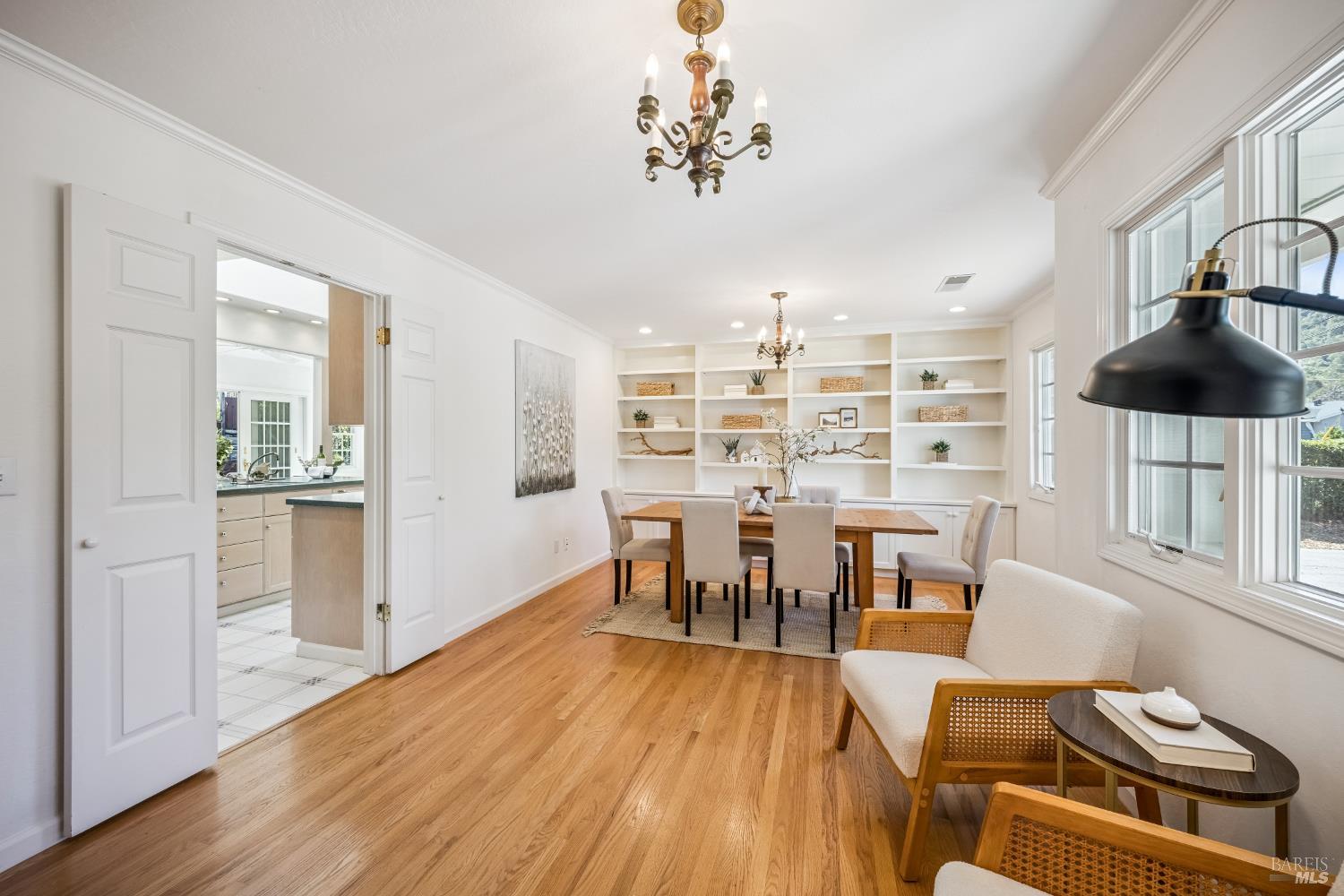 Detail Gallery Image 14 of 53 For 320 Alameda De La Loma Unkn, Novato,  CA 94949 - 3 Beds | 2 Baths