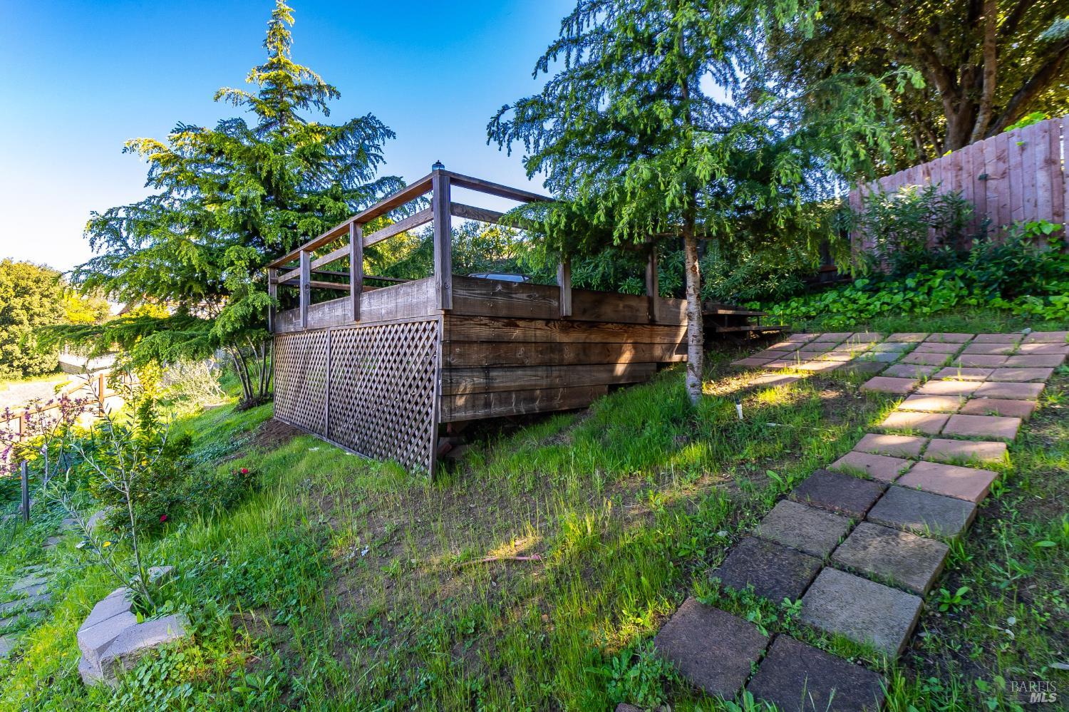 Detail Gallery Image 53 of 61 For 453 Clark Dr, Vallejo,  CA 94591 - 3 Beds | 2/1 Baths