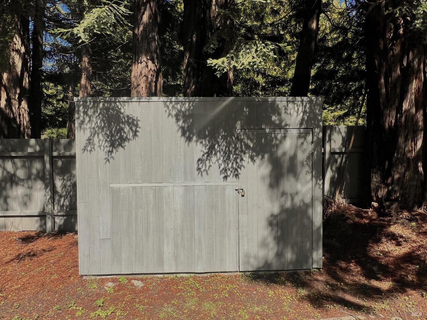 Detail Gallery Image 33 of 38 For 41429 Deer Trl, The Sea Ranch,  CA 95497 - 2 Beds | 2 Baths