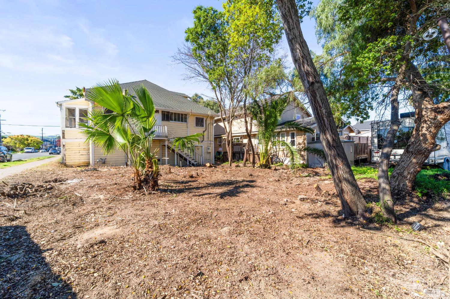 Detail Gallery Image 26 of 31 For 191 E G St, Benicia,  CA 94510 - 4 Beds | 1 Baths