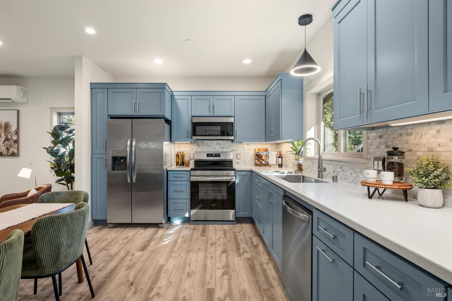 Detail Gallery Image 8 of 30 For 629 Myron St, Ukiah,  CA 95482 - 2 Beds | 2/1 Baths