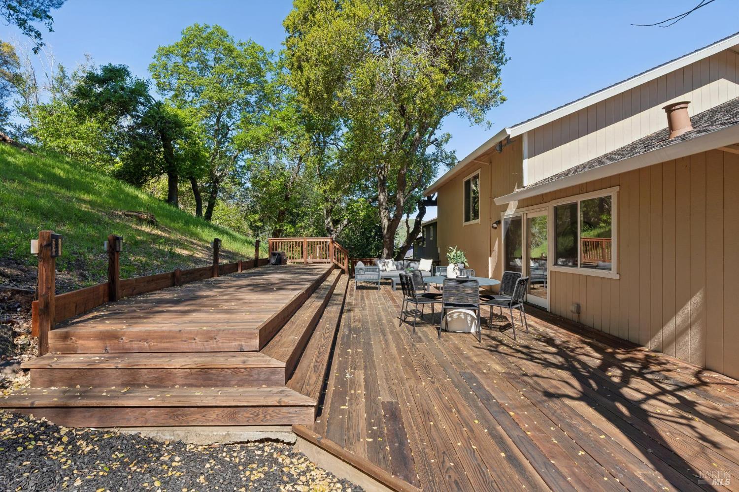 Detail Gallery Image 37 of 48 For 34 Plata Ct, Novato,  CA 94947 - 4 Beds | 2 Baths