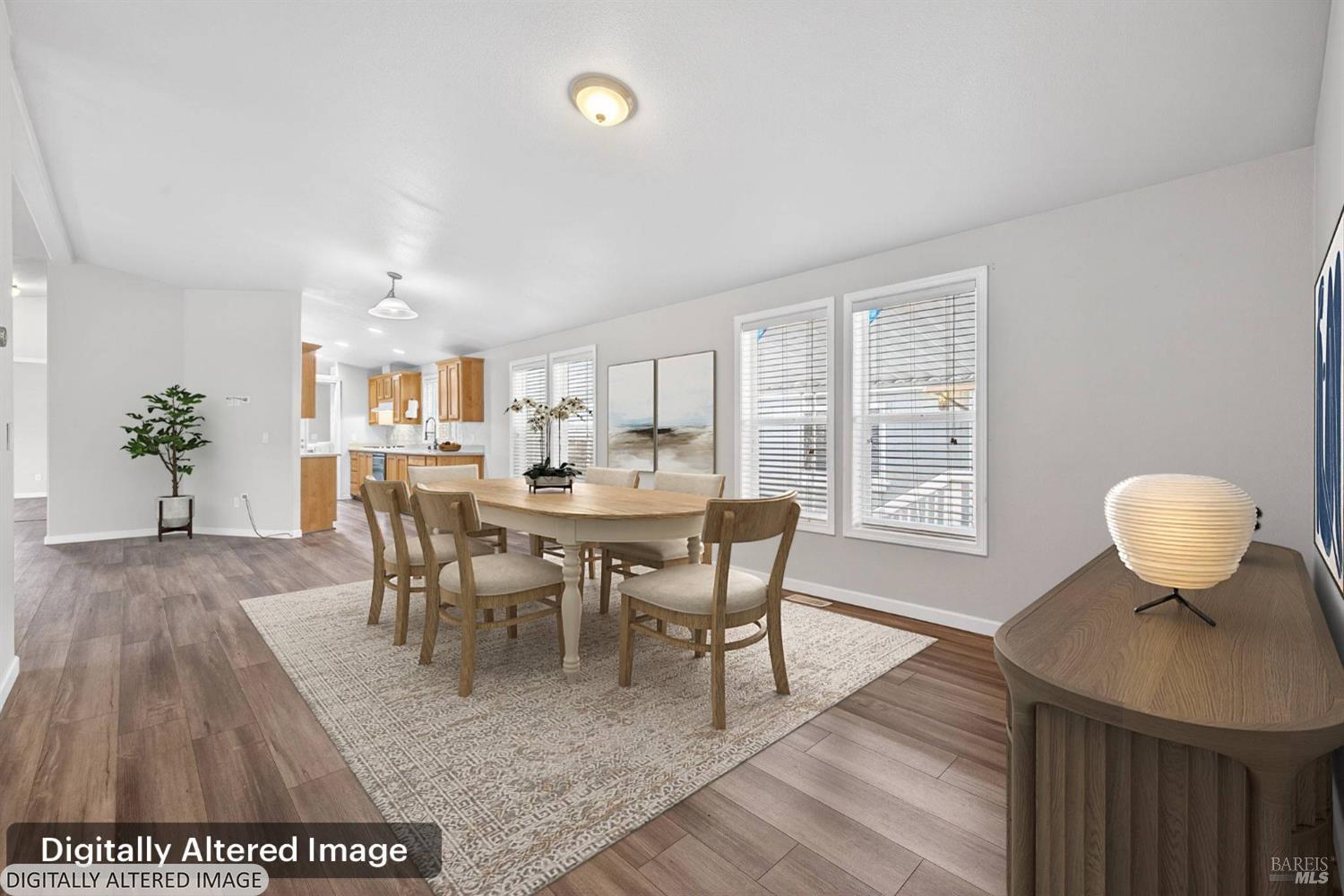 Detail Gallery Image 8 of 45 For 24 Leisure Park Cir, Santa Rosa,  CA 95401 - 4 Beds | 2 Baths