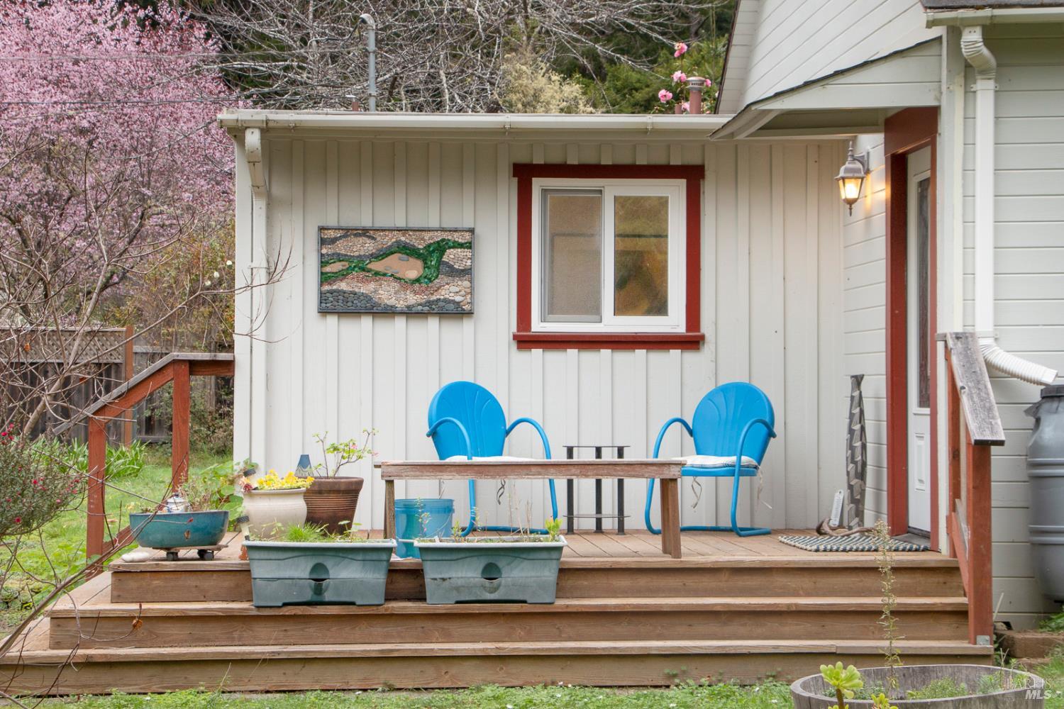 Detail Gallery Image 22 of 55 For 10901 Gurley Ln, Mendocino,  CA 95460 - 2 Beds | 1/1 Baths