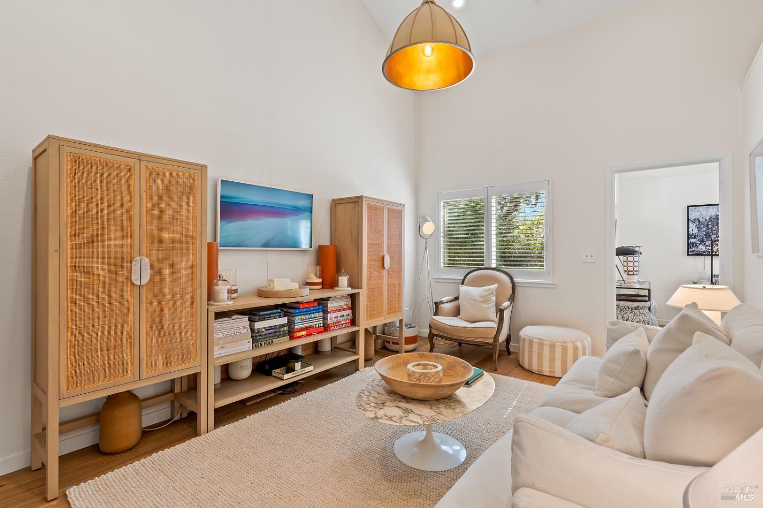 Detail Gallery Image 13 of 31 For 110 Viola Way, Angwin,  CA 94508 - 2 Beds | 2 Baths