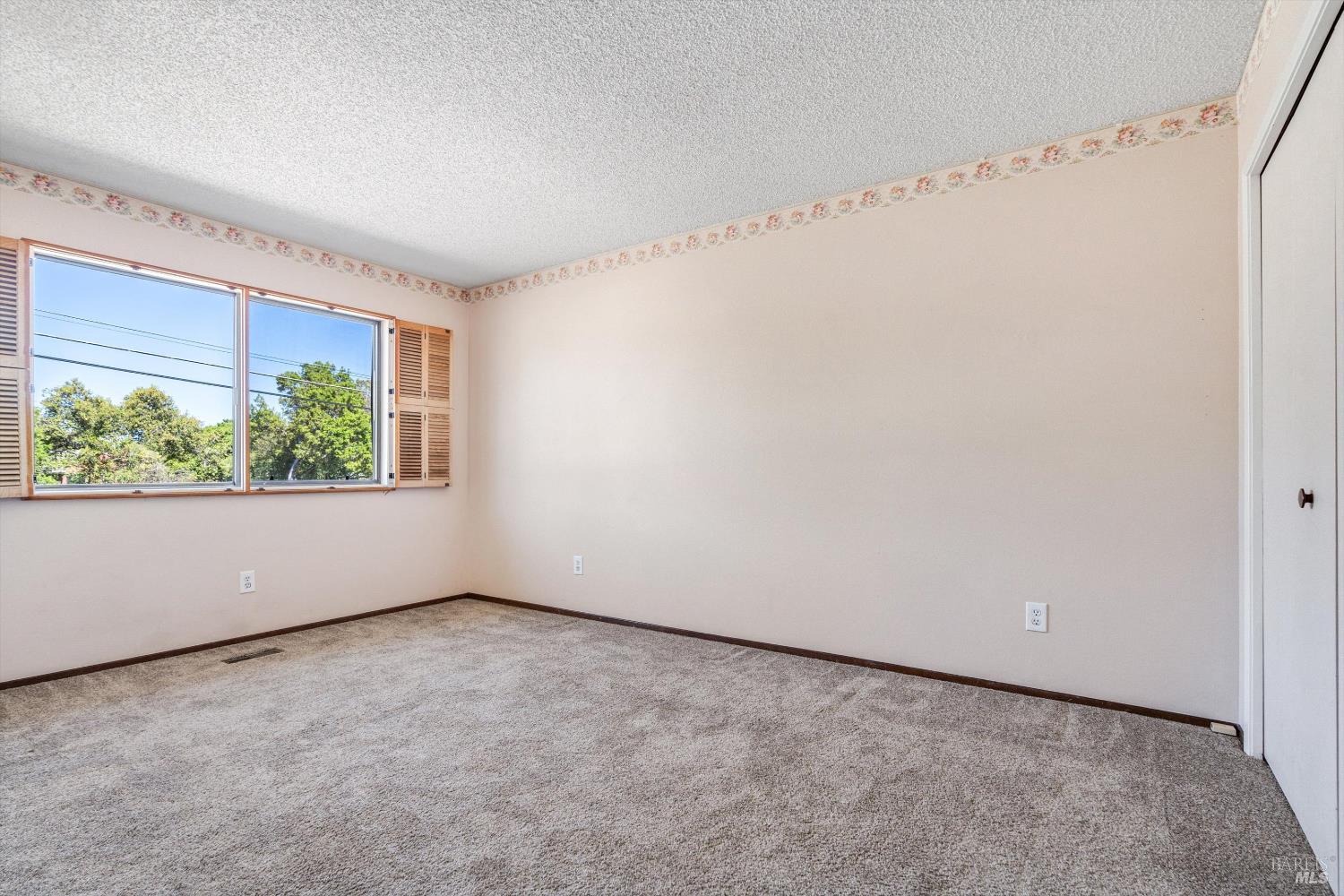 Detail Gallery Image 18 of 35 For 809 Gilardi Dr, Petaluma,  CA 94952 - 4 Beds | 2 Baths