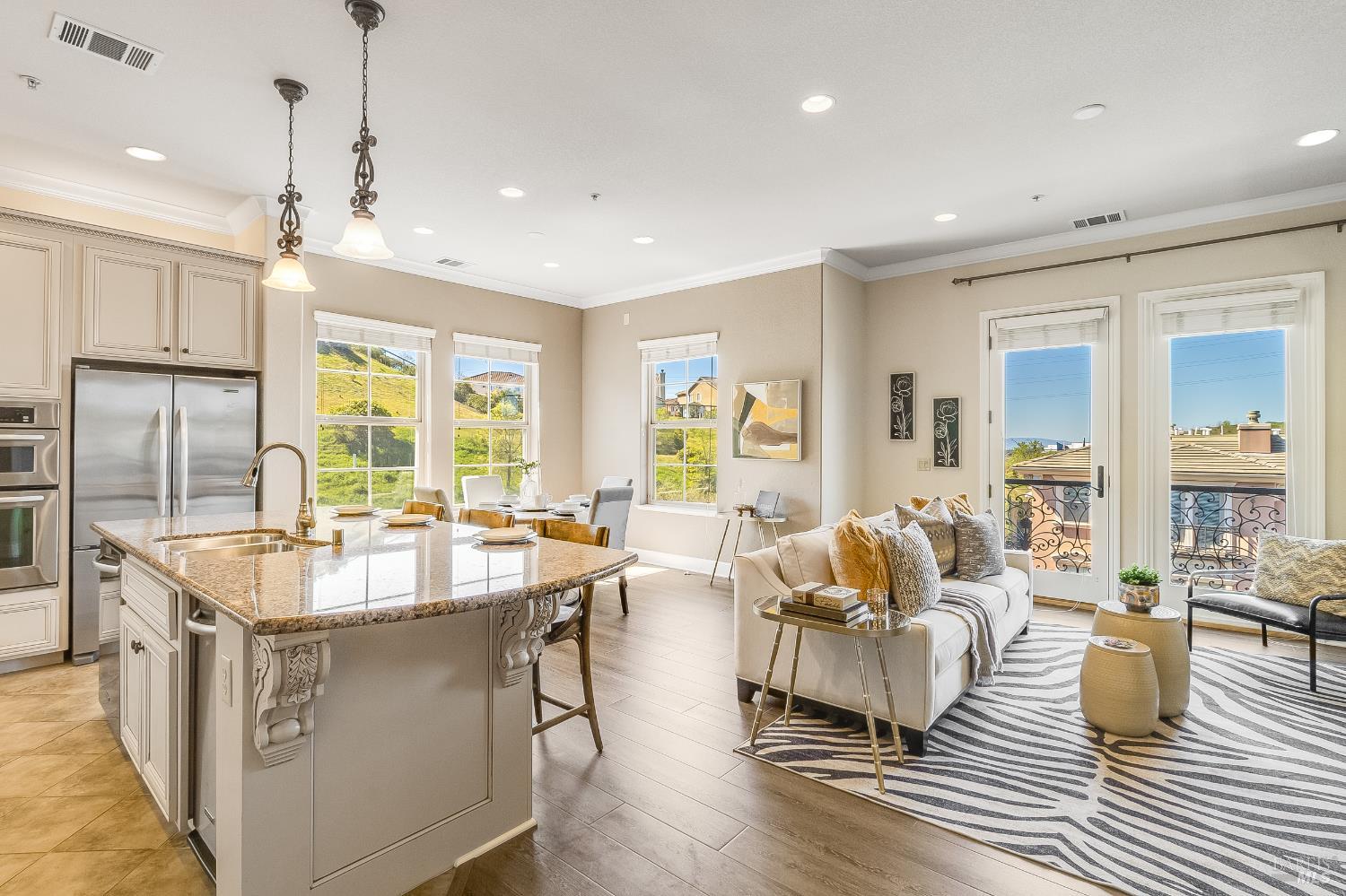 Detail Gallery Image 7 of 57 For 1148 Sonata Dr #96,  Vallejo,  CA 94591 - 2 Beds | 2/1 Baths