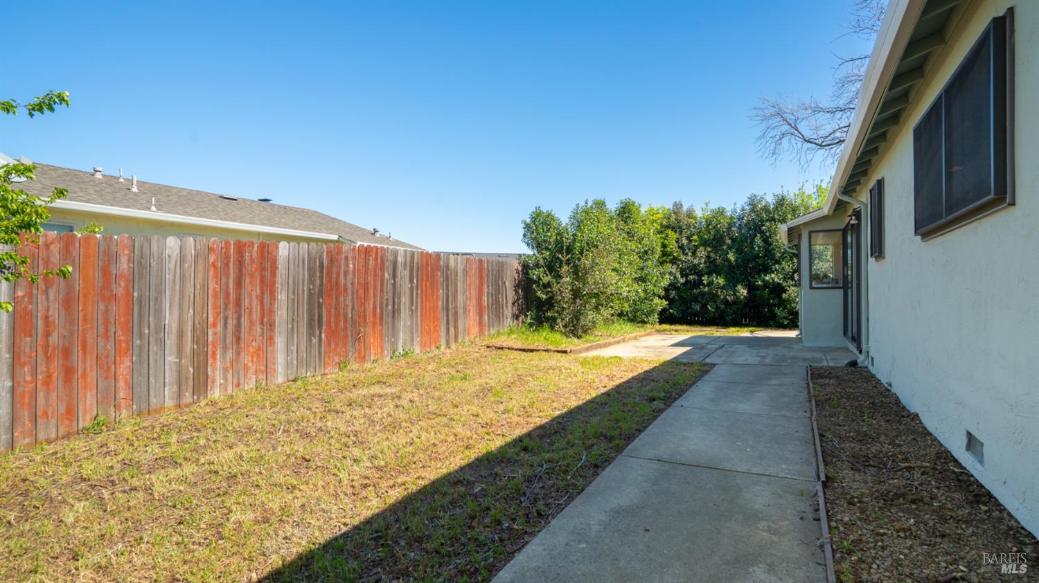 Detail Gallery Image 30 of 36 For 1312 Sutter Ct, Fairfield,  CA 94533 - 3 Beds | 2 Baths