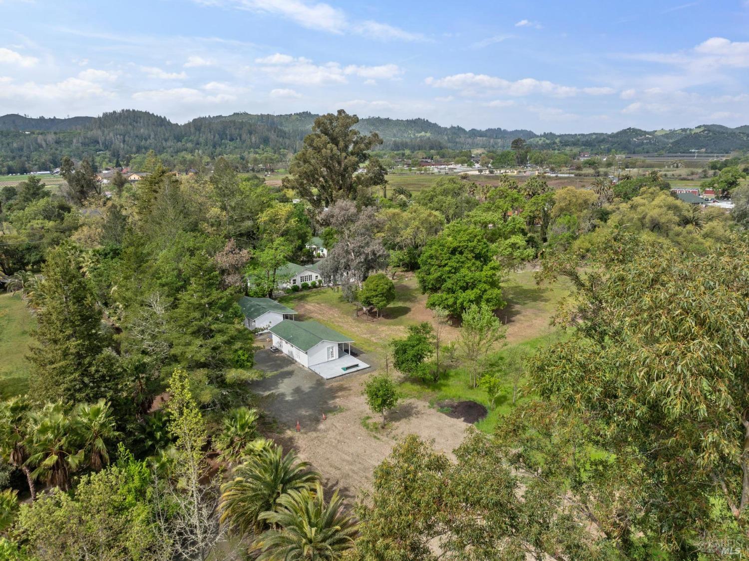 Detail Gallery Image 13 of 37 For 3048 Myrtledale Rd, Calistoga,  CA 94515 - 1 Beds | 1 Baths