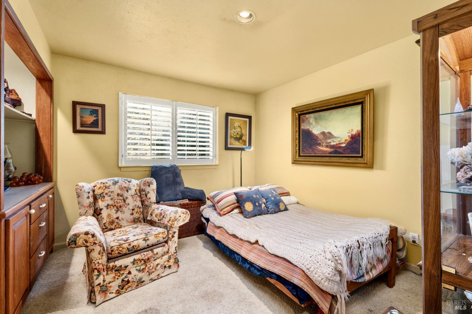 Detail Gallery Image 13 of 29 For 18070 Ocean Dr, Fort Bragg,  CA 95437 - 3 Beds | 2/1 Baths