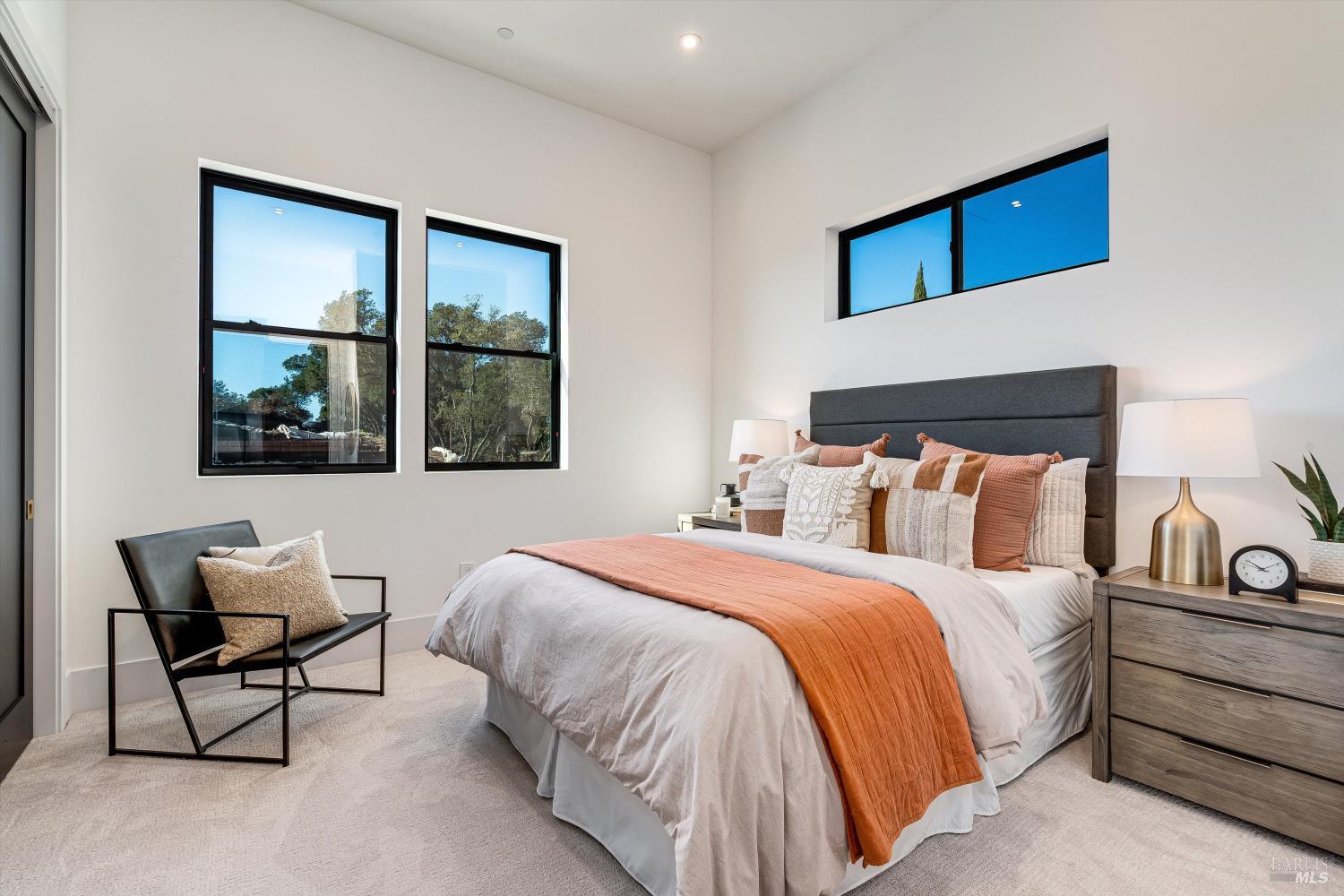 Detail Gallery Image 63 of 99 For 1580 Clear Ridge Dr, Healdsburg,  CA 95448 - 4 Beds | 4/1 Baths