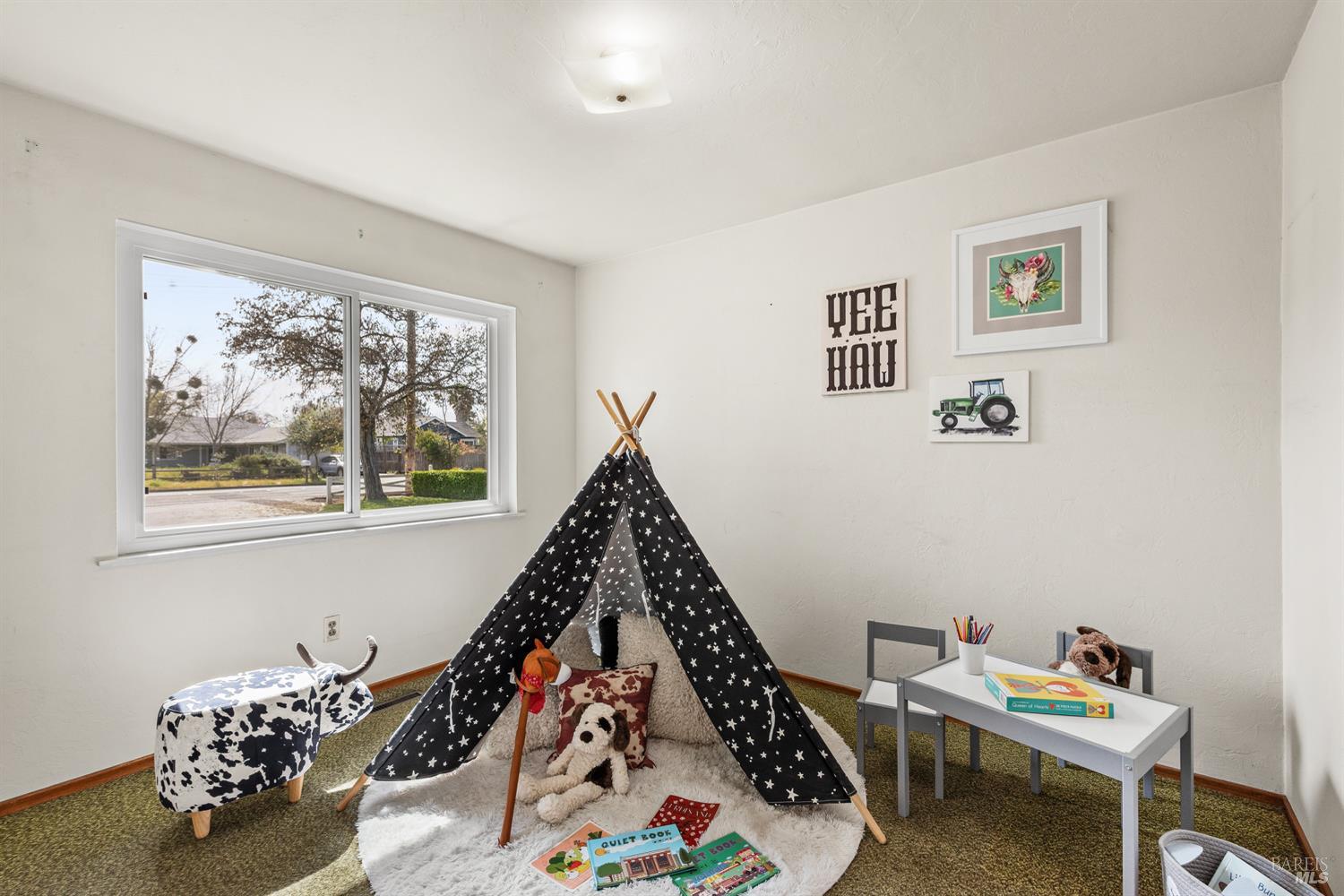 Detail Gallery Image 28 of 43 For 2241 Marsh Rd, Santa Rosa,  CA 95403 - 3 Beds | 1/1 Baths