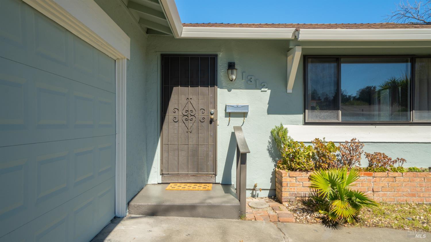 Detail Gallery Image 13 of 36 For 1312 Sutter Ct, Fairfield,  CA 94533 - 3 Beds | 2 Baths