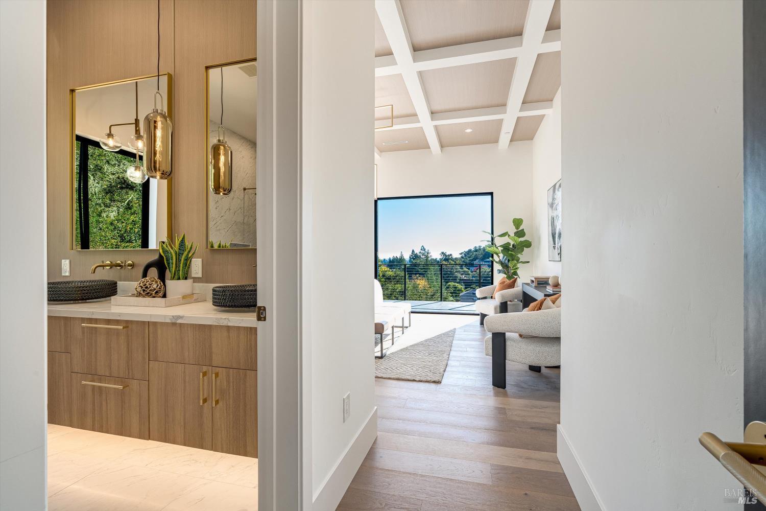 Detail Gallery Image 70 of 99 For 1580 Clear Ridge Dr, Healdsburg,  CA 95448 - 4 Beds | 4/1 Baths