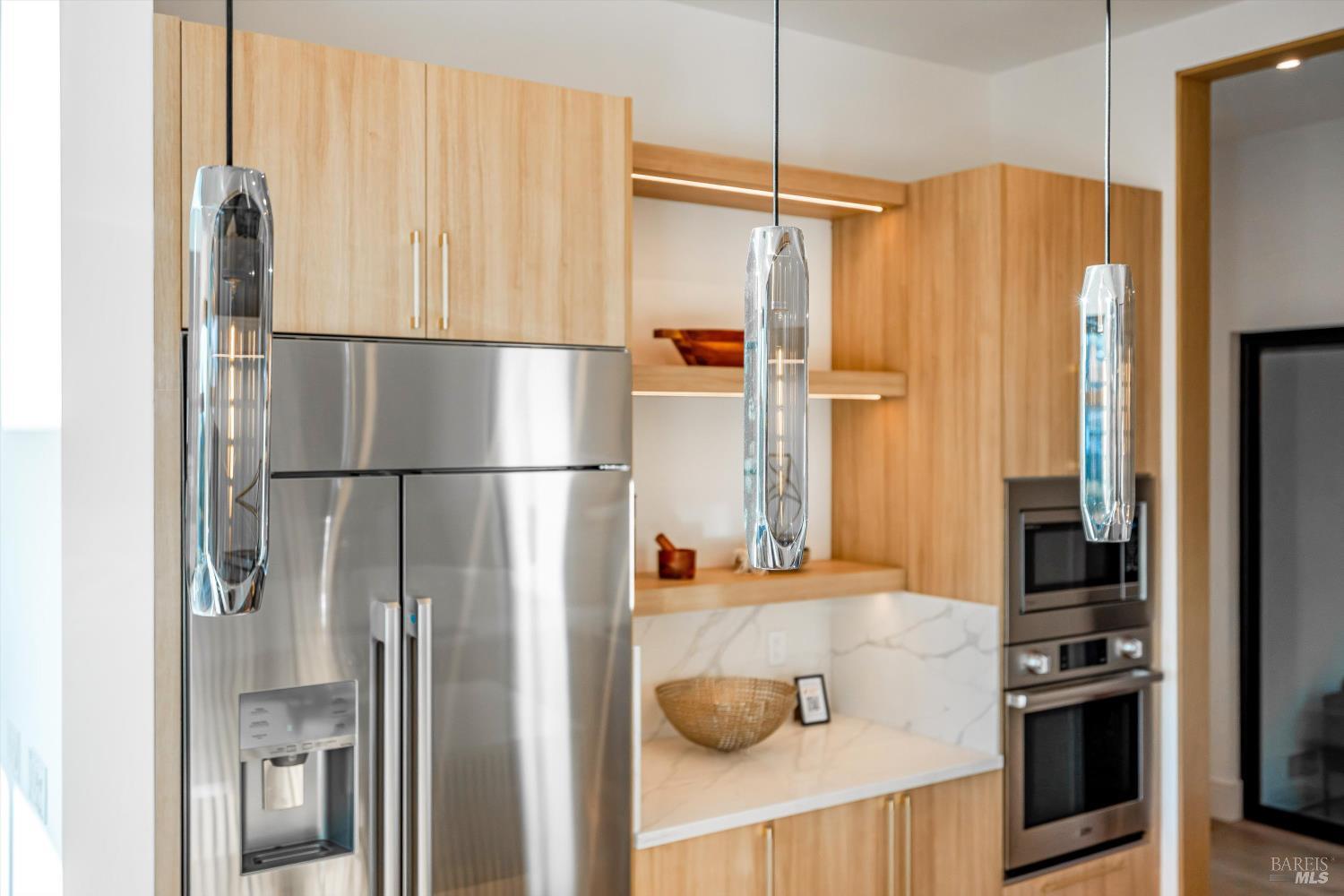 Detail Gallery Image 34 of 99 For 1580 Clear Ridge Dr, Healdsburg,  CA 95448 - 4 Beds | 4/1 Baths