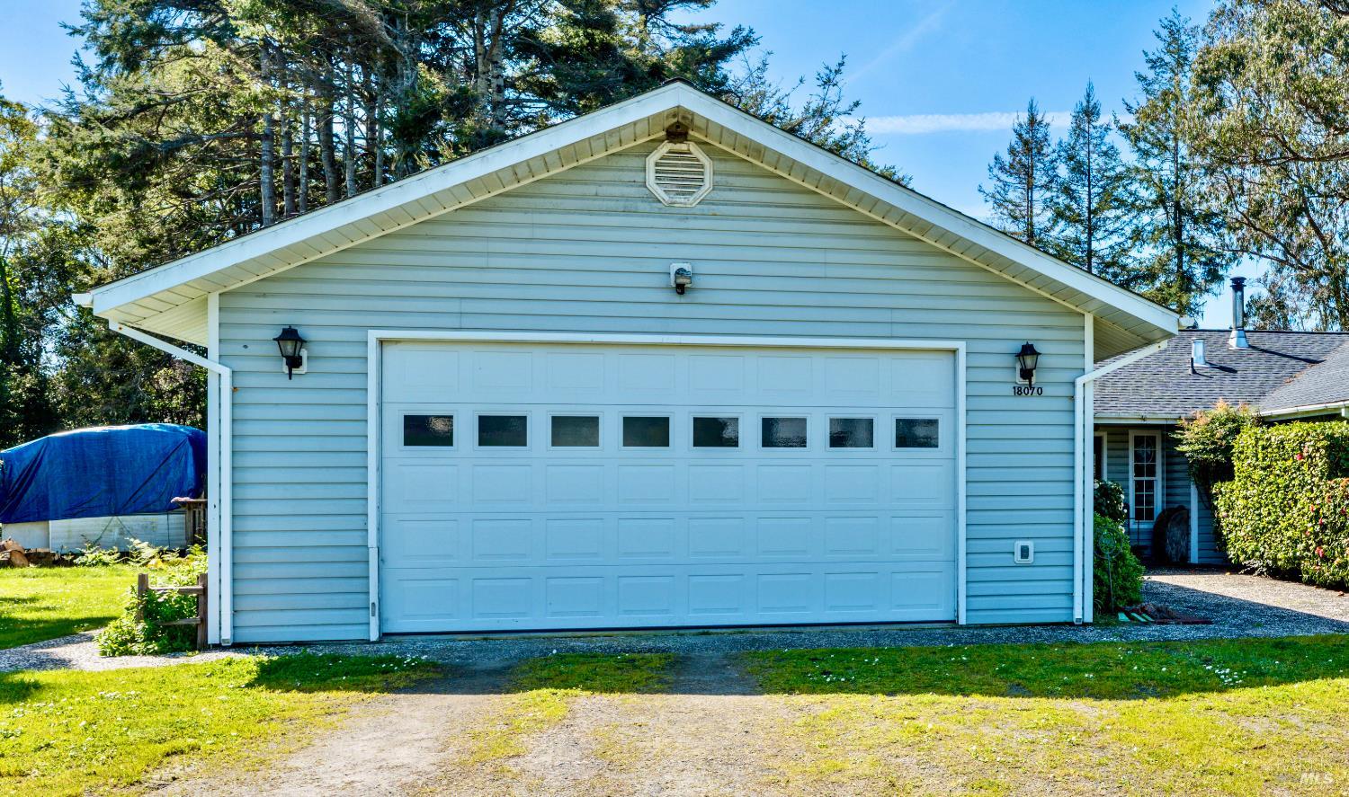 Detail Gallery Image 19 of 29 For 18070 Ocean Dr, Fort Bragg,  CA 95437 - 3 Beds | 2/1 Baths