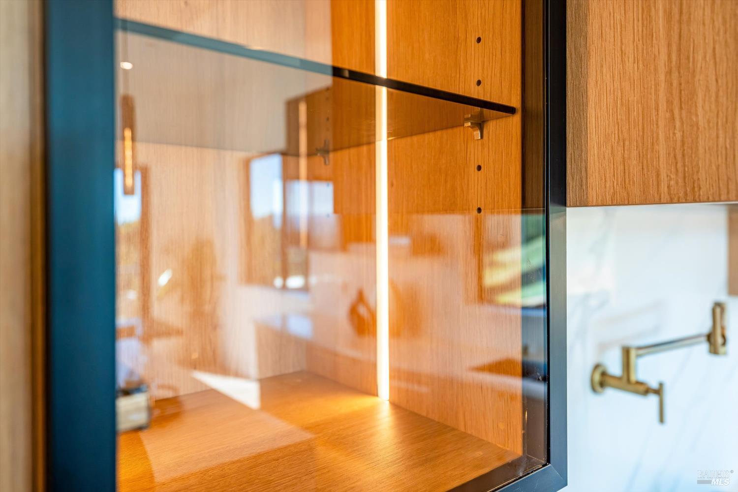 Detail Gallery Image 42 of 99 For 1580 Clear Ridge Dr, Healdsburg,  CA 95448 - 4 Beds | 4/1 Baths