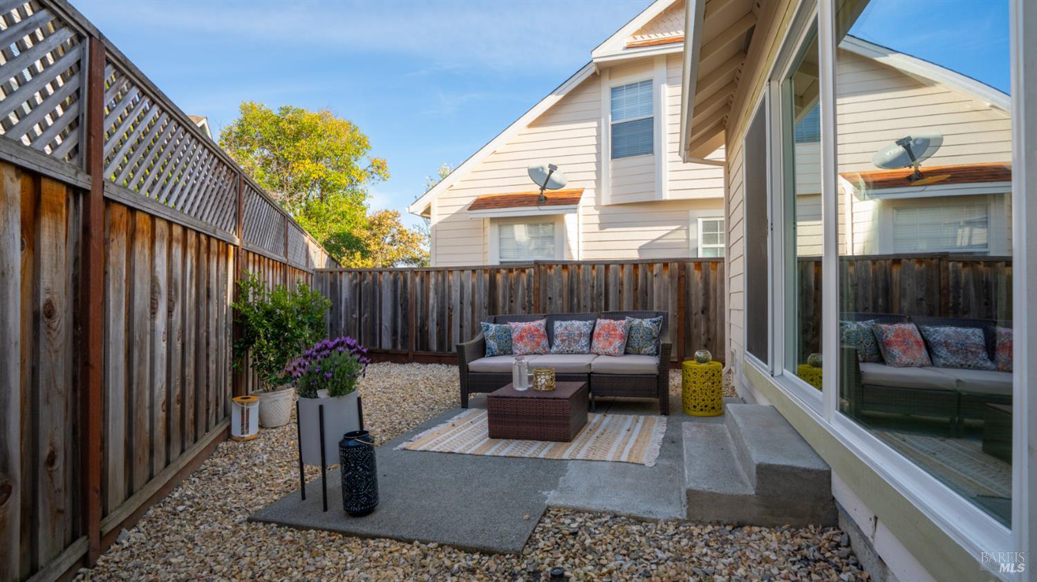 Detail Gallery Image 16 of 16 For 8 Bay Tree Ct, Cotati,  CA 94931 - 2 Beds | 2 Baths