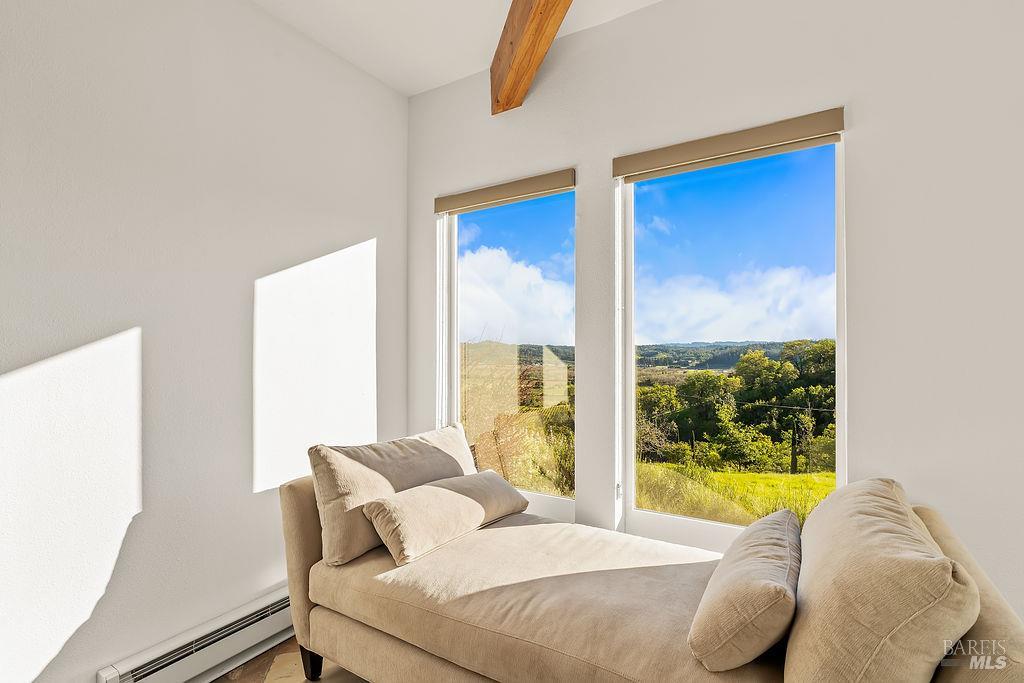 Detail Gallery Image 39 of 55 For 23121 Vineyard Rd, Geyserville,  CA 95441 - 3 Beds | 2 Baths