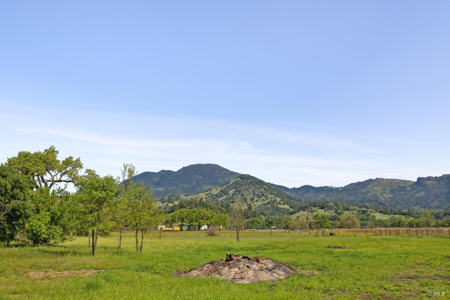 Detail Gallery Image 30 of 37 For 3048 Myrtledale Rd, Calistoga,  CA 94515 - 1 Beds | 1 Baths