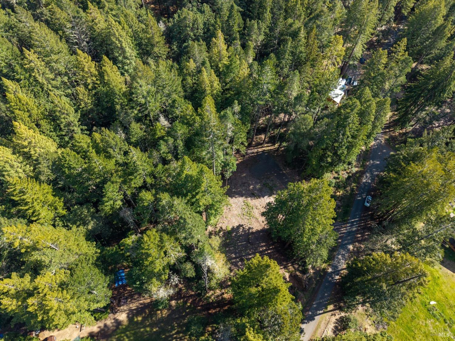 Detail Gallery Image 4 of 20 For 22096 Umland Cir, Jenner,  CA 95450 - – Beds | – Baths