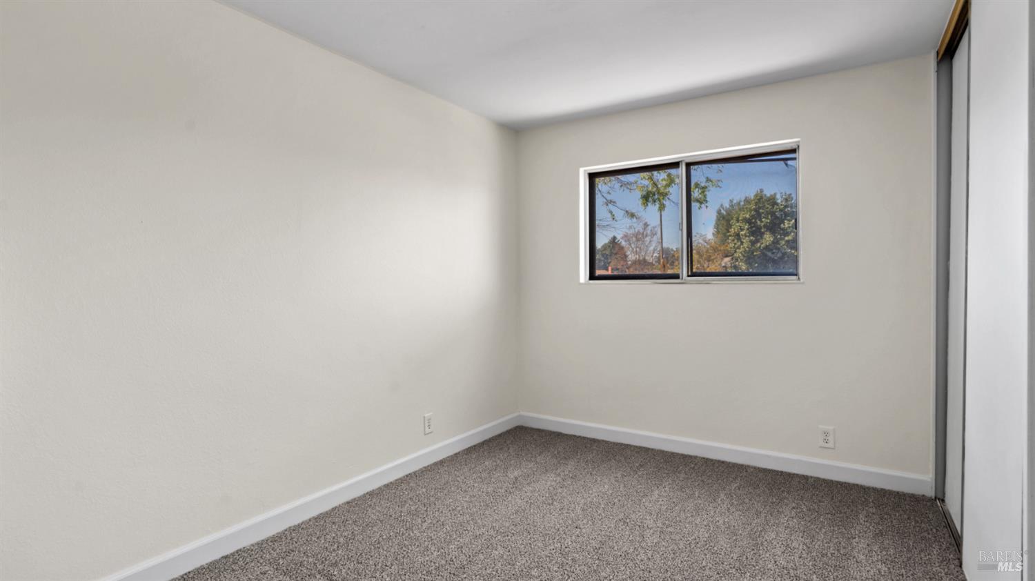 Detail Gallery Image 19 of 36 For 1312 Sutter Ct, Fairfield,  CA 94533 - 3 Beds | 2 Baths