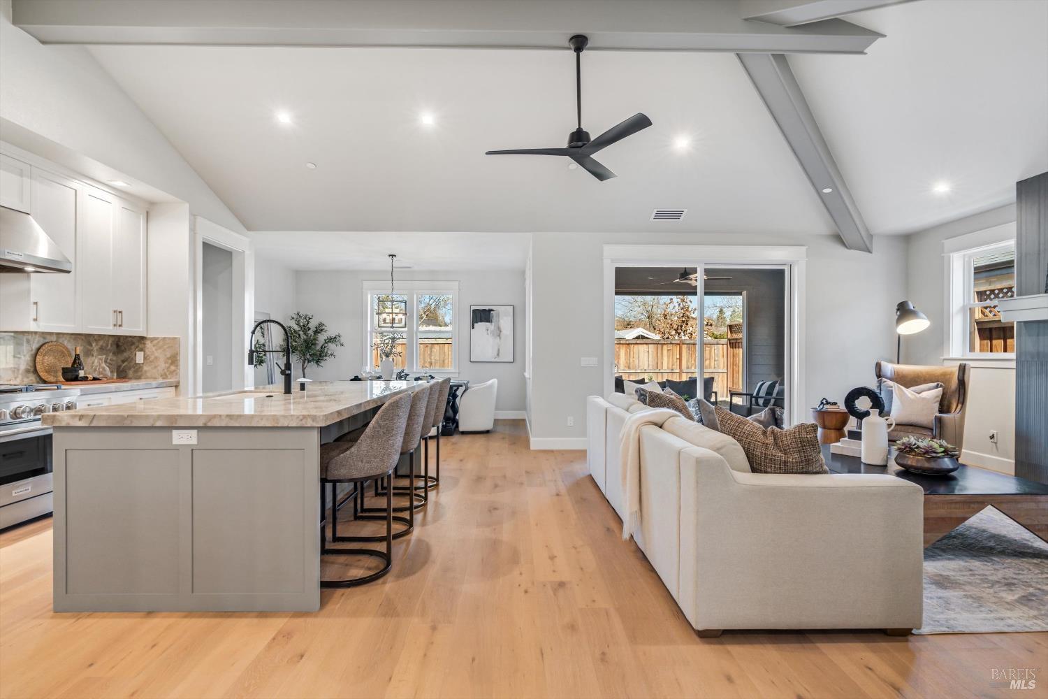 Detail Gallery Image 23 of 43 For 6516 Old Redwood -Maywood Ln Hwy, Santa Rosa,  CA 95403 - 4 Beds | 2/1 Baths