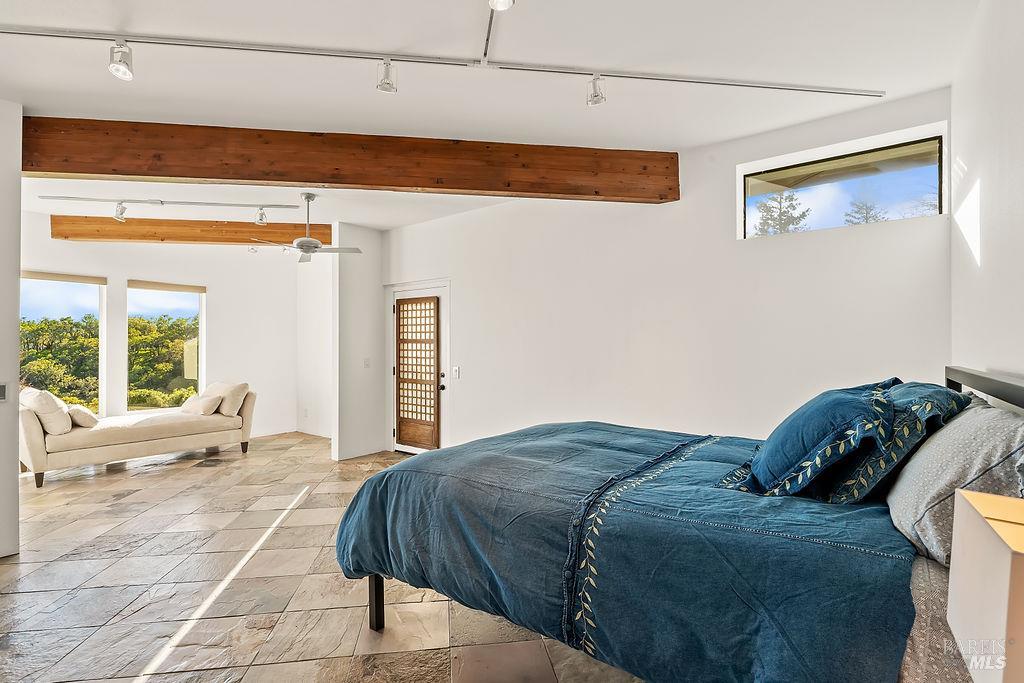 Detail Gallery Image 37 of 55 For 23121 Vineyard Rd, Geyserville,  CA 95441 - 3 Beds | 2 Baths