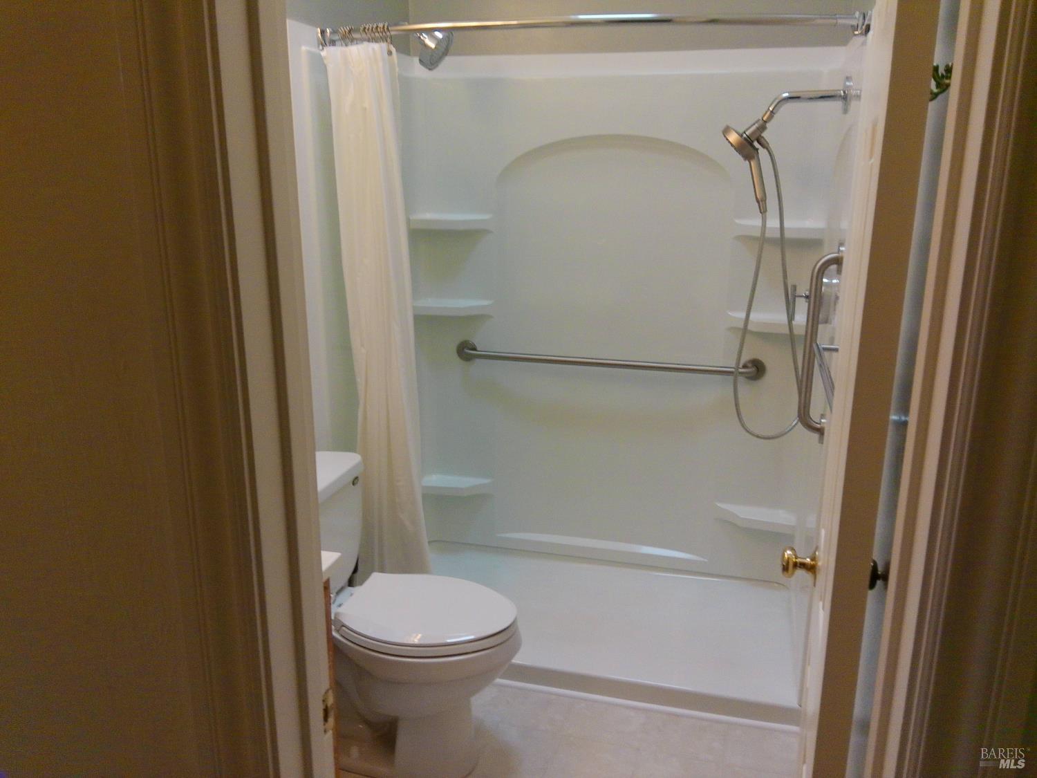 Detail Gallery Image 15 of 30 For 7784 7784 Richard Dr, Lucerne,  CA 95458 - 3 Beds | 1/1 Baths