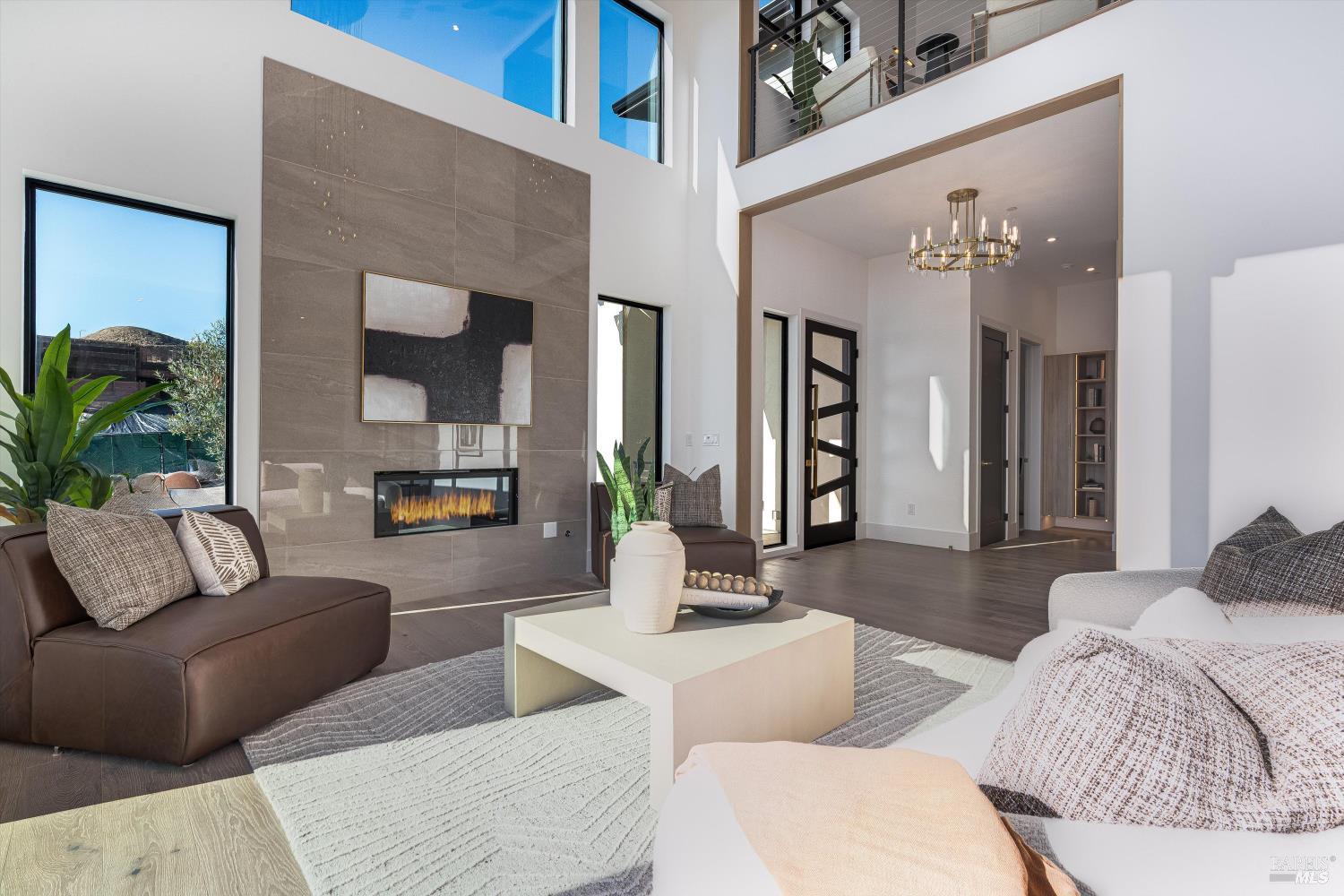 Detail Gallery Image 18 of 99 For 1580 Clear Ridge Dr, Healdsburg,  CA 95448 - 4 Beds | 4/1 Baths