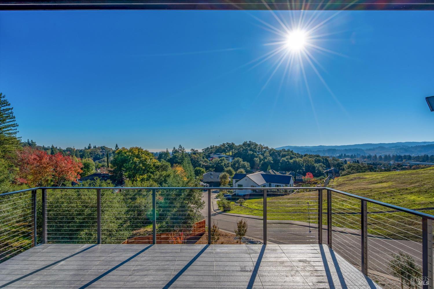 Detail Gallery Image 81 of 99 For 1580 Clear Ridge Dr, Healdsburg,  CA 95448 - 4 Beds | 4/1 Baths